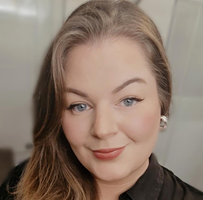Börzsey Nikolett fotója